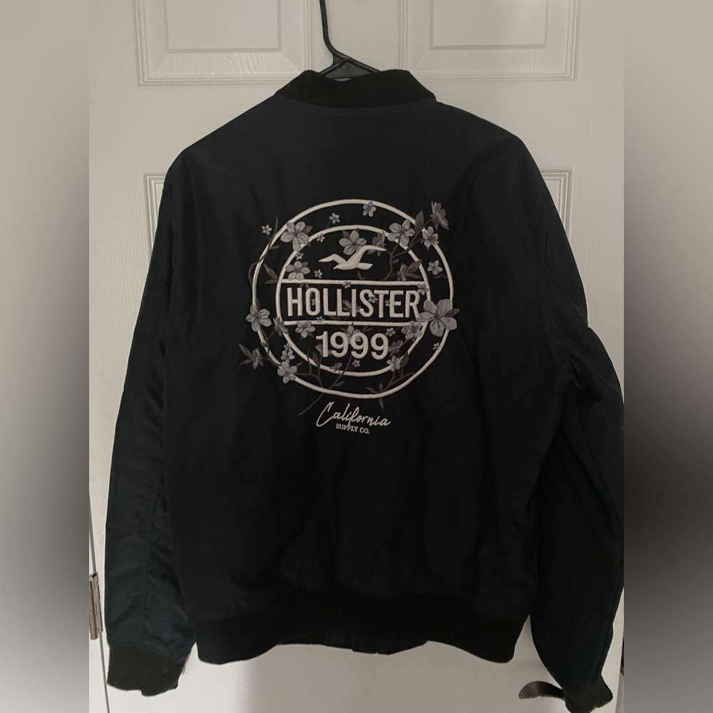 Hollister California black bomber jacket